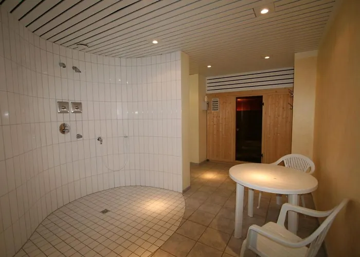 Nyaraló Hp Touristik - Seepark Burhave 7 *